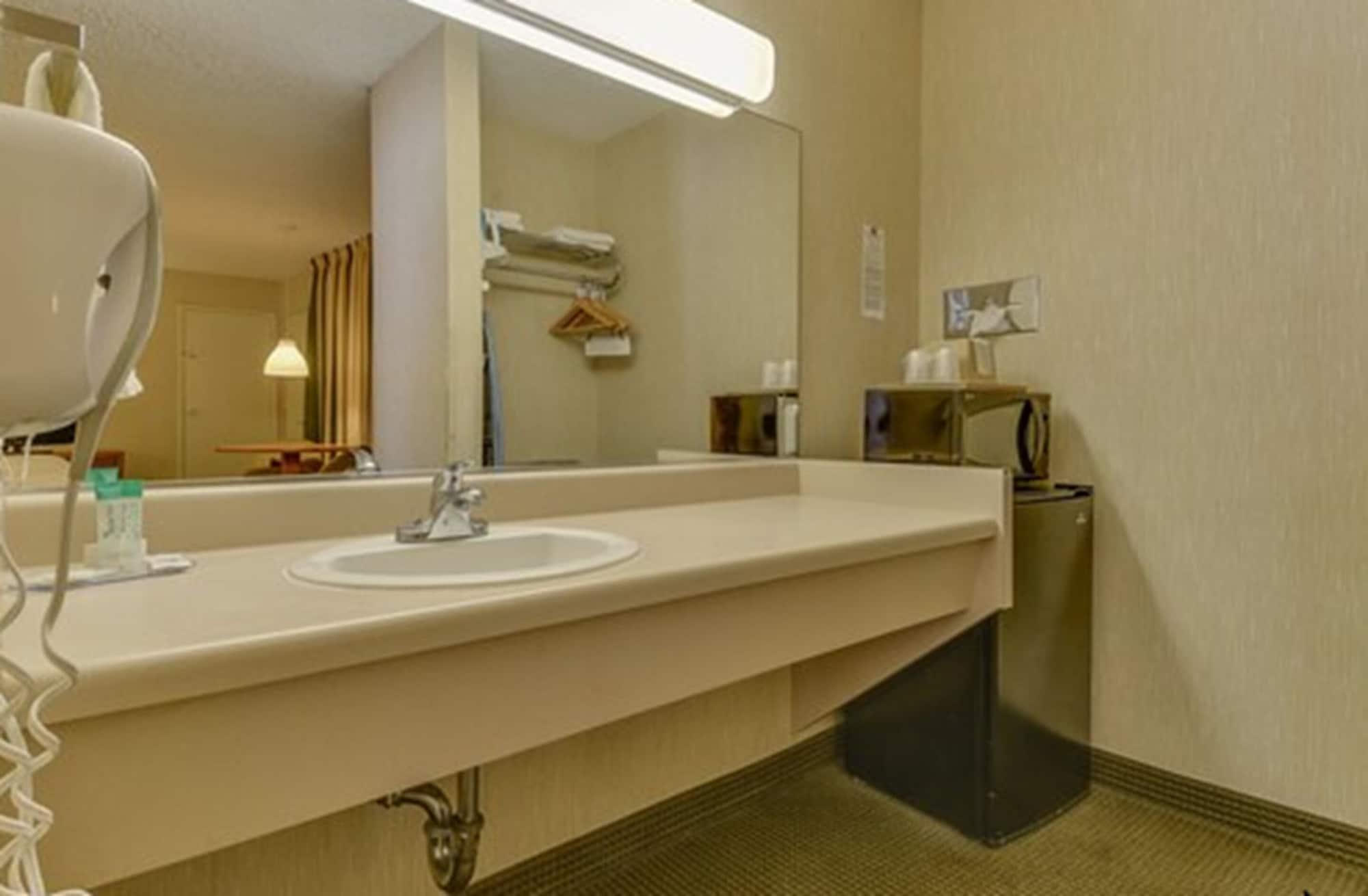 Vagabond Inn Los Angeles At Usc Экстерьер фото